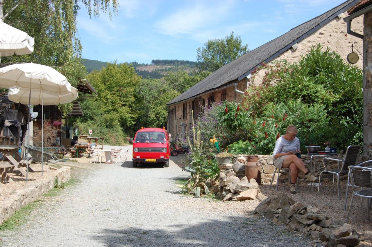 Camping La Forêt du Morvan Larochemillay Exterior foto